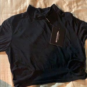 Pretty Little Thing crop top